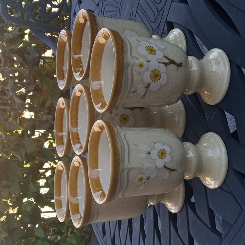 Set of 8 Vintage Mikasa "White Petals" Goblets